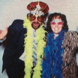 Meet your Posher, Louis